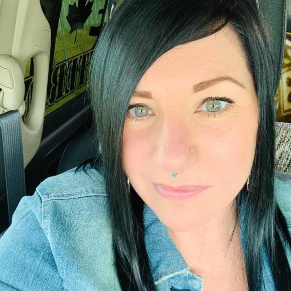 Meet your Posher, Theresa - Picture 1 of 1